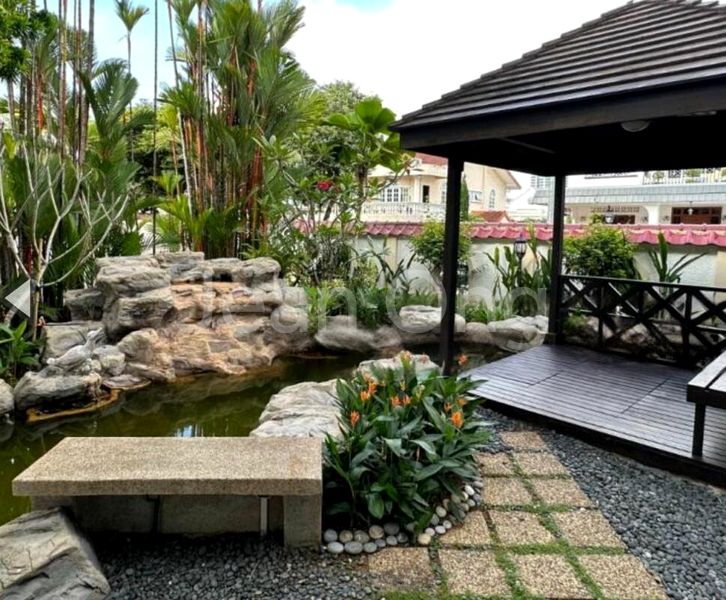 7 Bed Bungalow (Landed) for Sale in  King's Terrace - Image 4